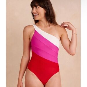 Summersalt The Sidestroke One Piece Swimsuit Lava Hibiscus White Sand 6